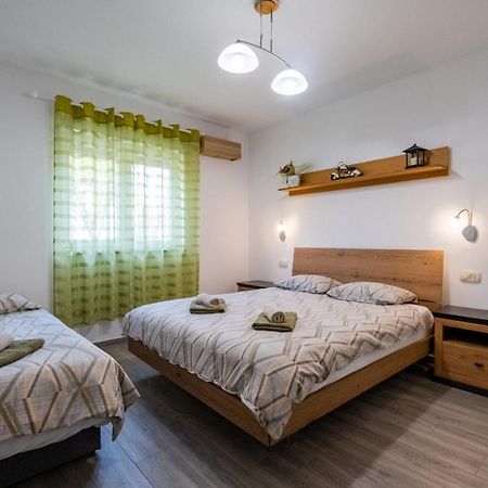 Vila Veronika 2 Pula Dış mekan fotoğraf