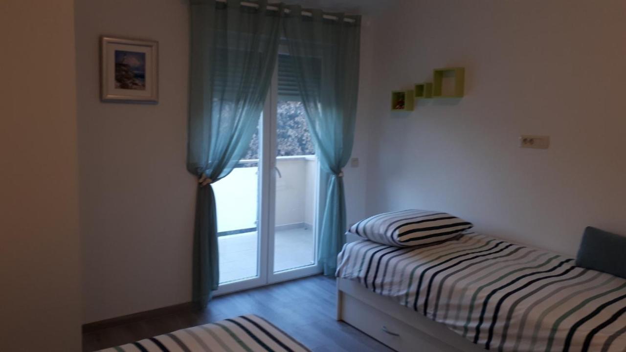 Vila Veronika 2 Pula Dış mekan fotoğraf