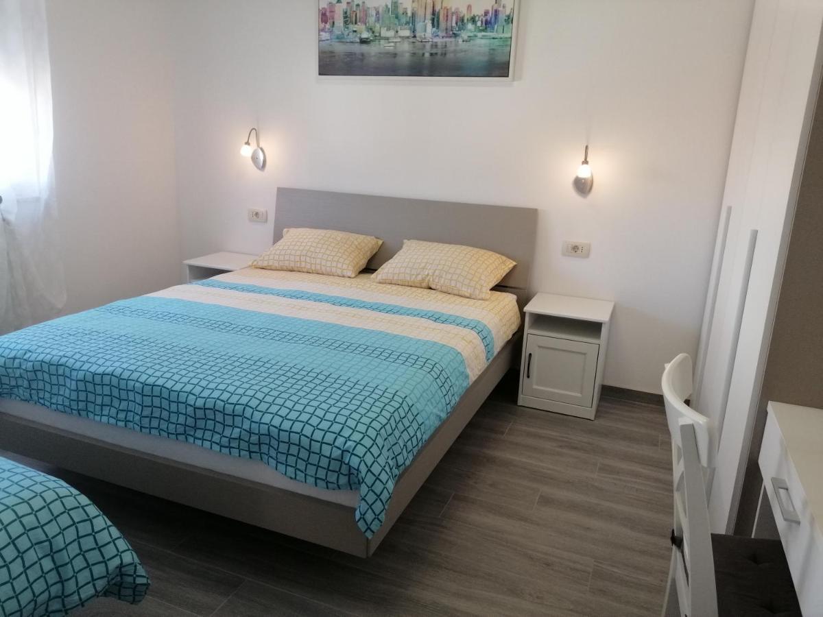 Vila Veronika 2 Pula Dış mekan fotoğraf